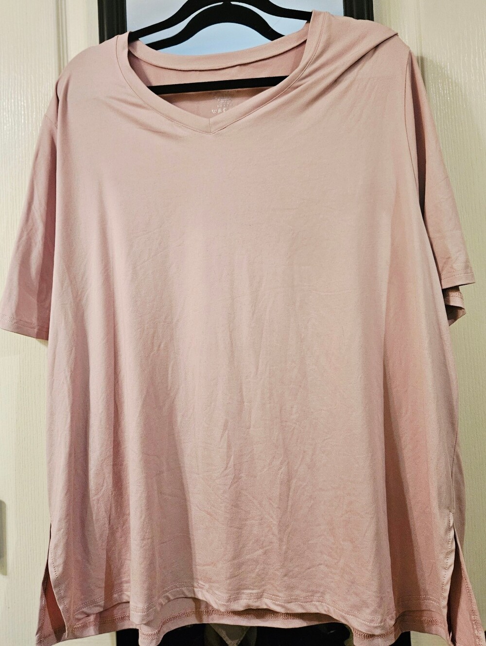 Women's V-Neck Short Sleeve Tee - Dusty Rose